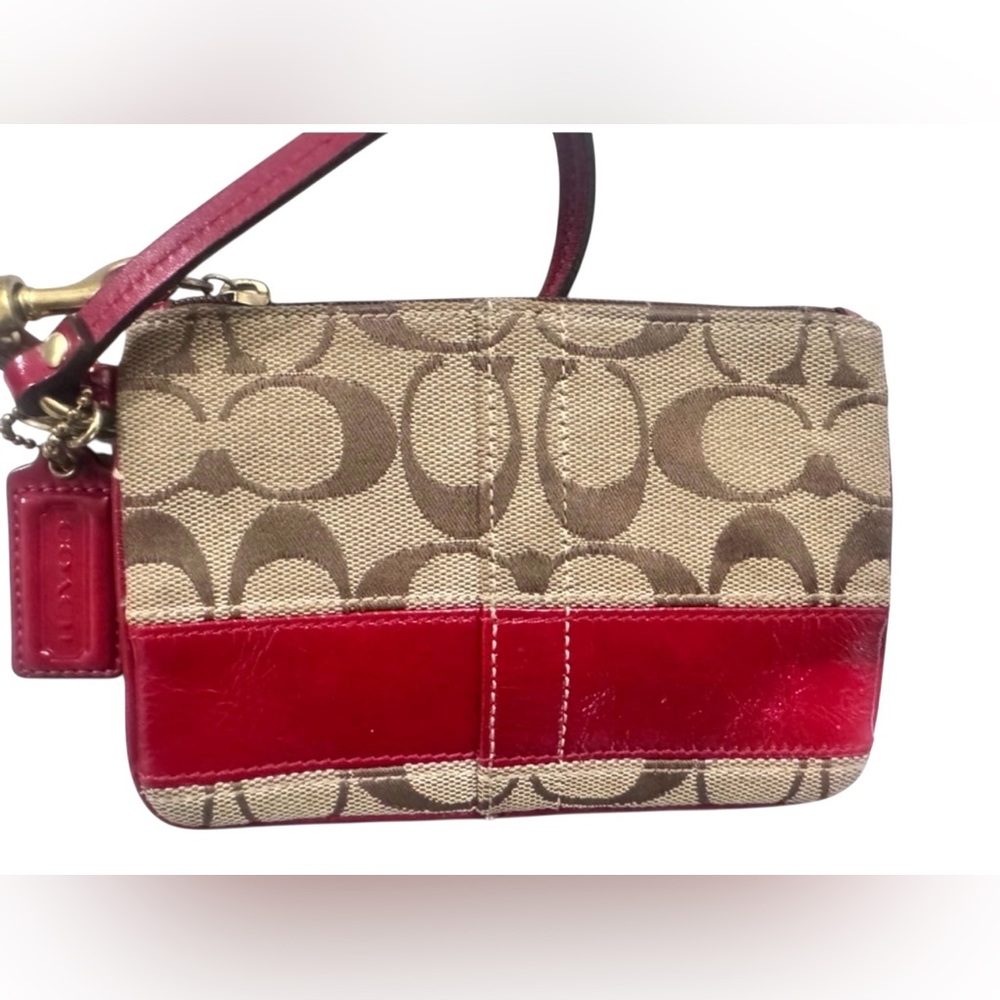 COACH LEGACY CANVAS SIGNATURE WRISTLET WITH RED LEATHER TRIM - Picture 2 of 5